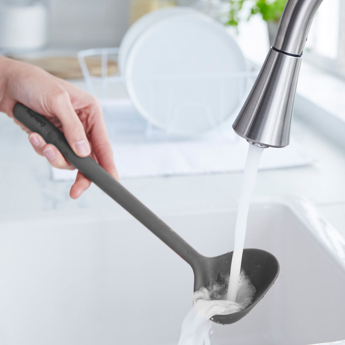 GreenPan Platinum Silicone Ladle | Gray