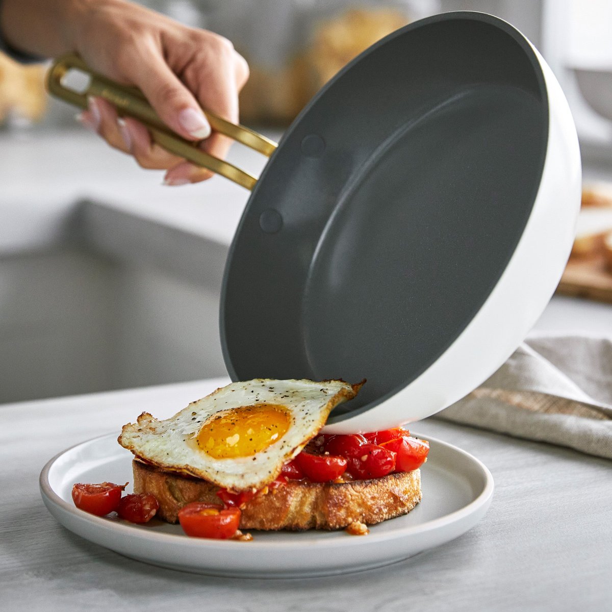 Stanley Tucci Ceramic Nonstick 8-Inch Fry Pan – Carrara White