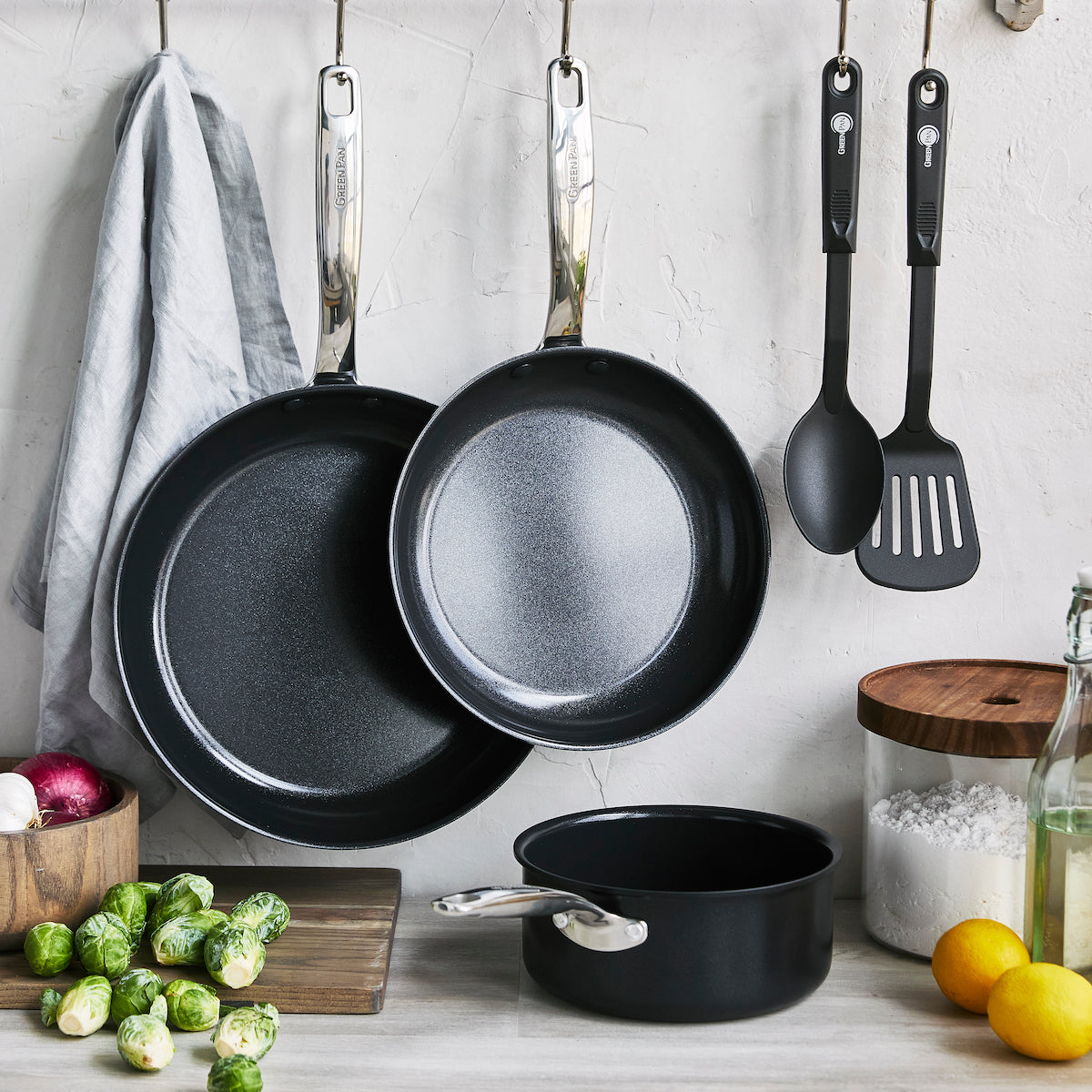 GreenPan Chatham Black Ceramic Nonstick 5-Piece Cookware Set