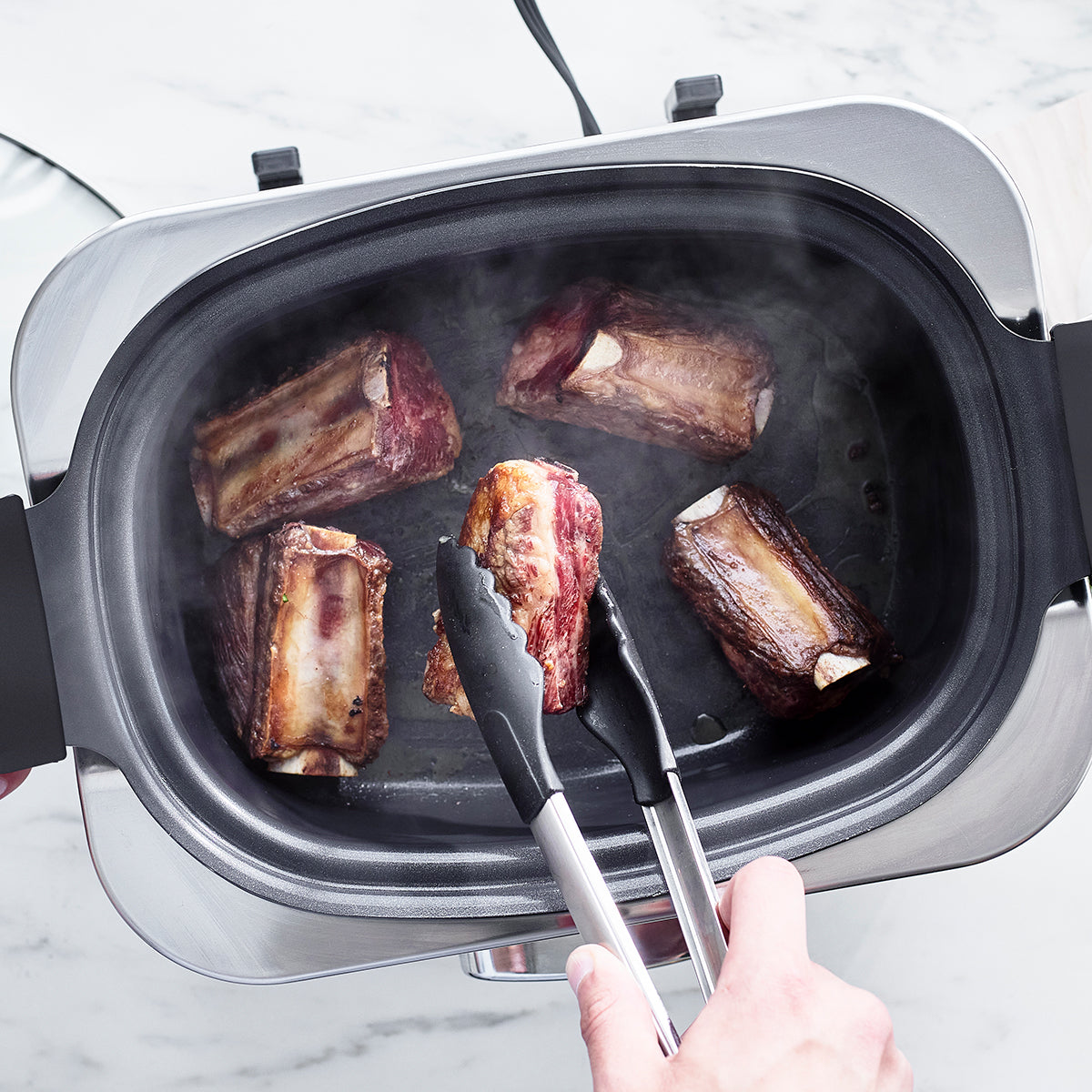 Elite 6-Quart Slow Cooker — Premiere Stainless Steel