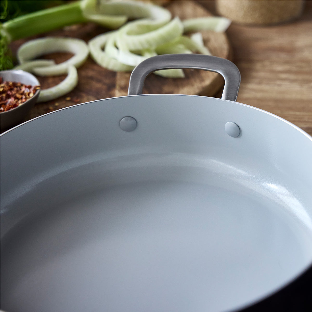 Bobby Flay by GreenPan Professional Ceramic Nonstick 4.5-Quart Sauté Pan with Lid, Oxford Blue