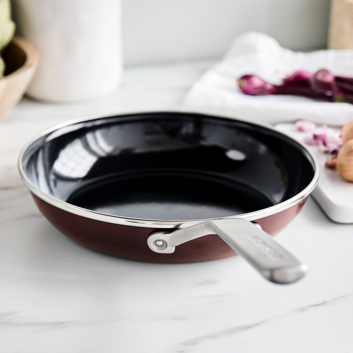 Merten & Storck Steel Core Enameled 9.5" Frypan – Chocolate Truffle