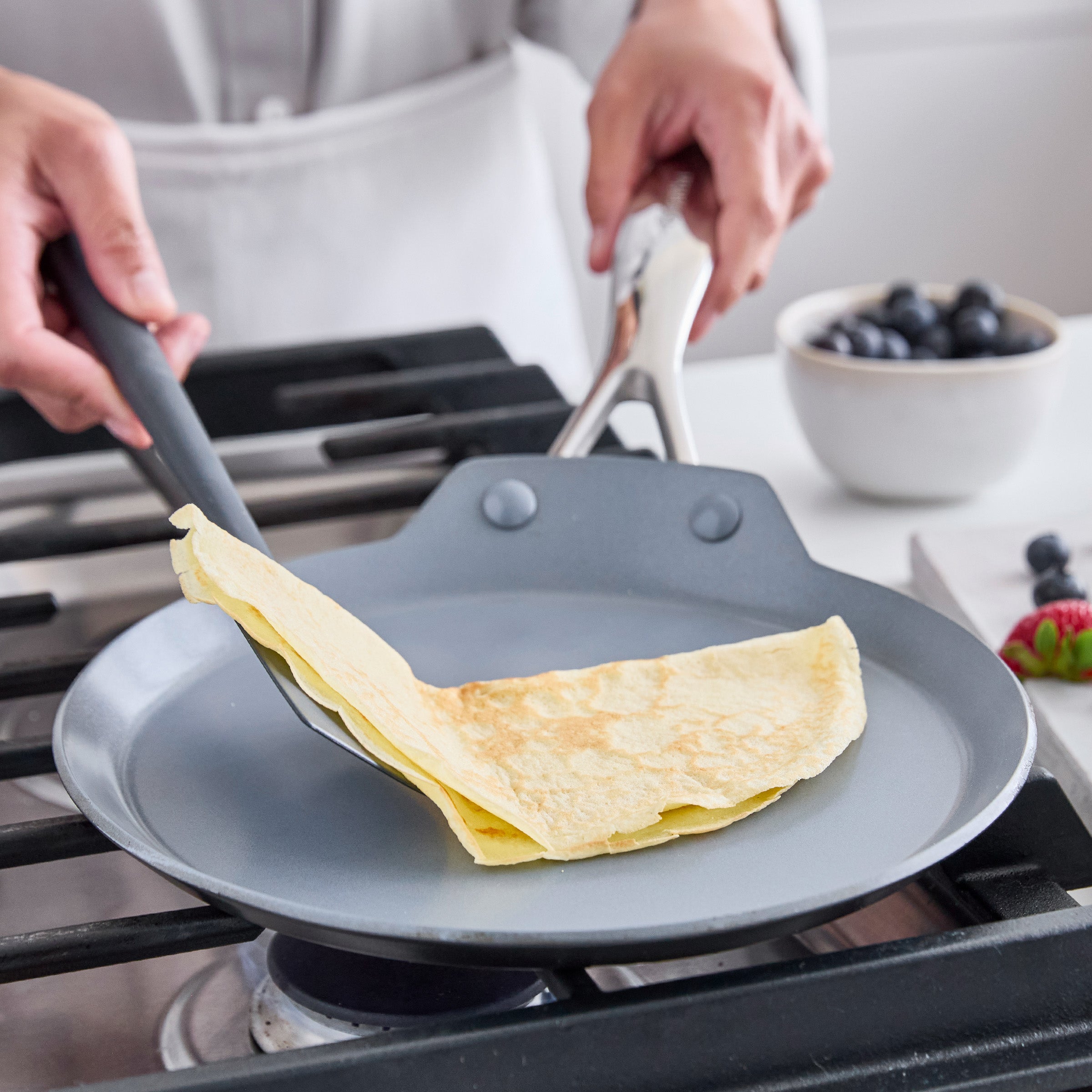 GreenPan Valencia Pro Ceramic Nonstick 9.5" Crepe Pan