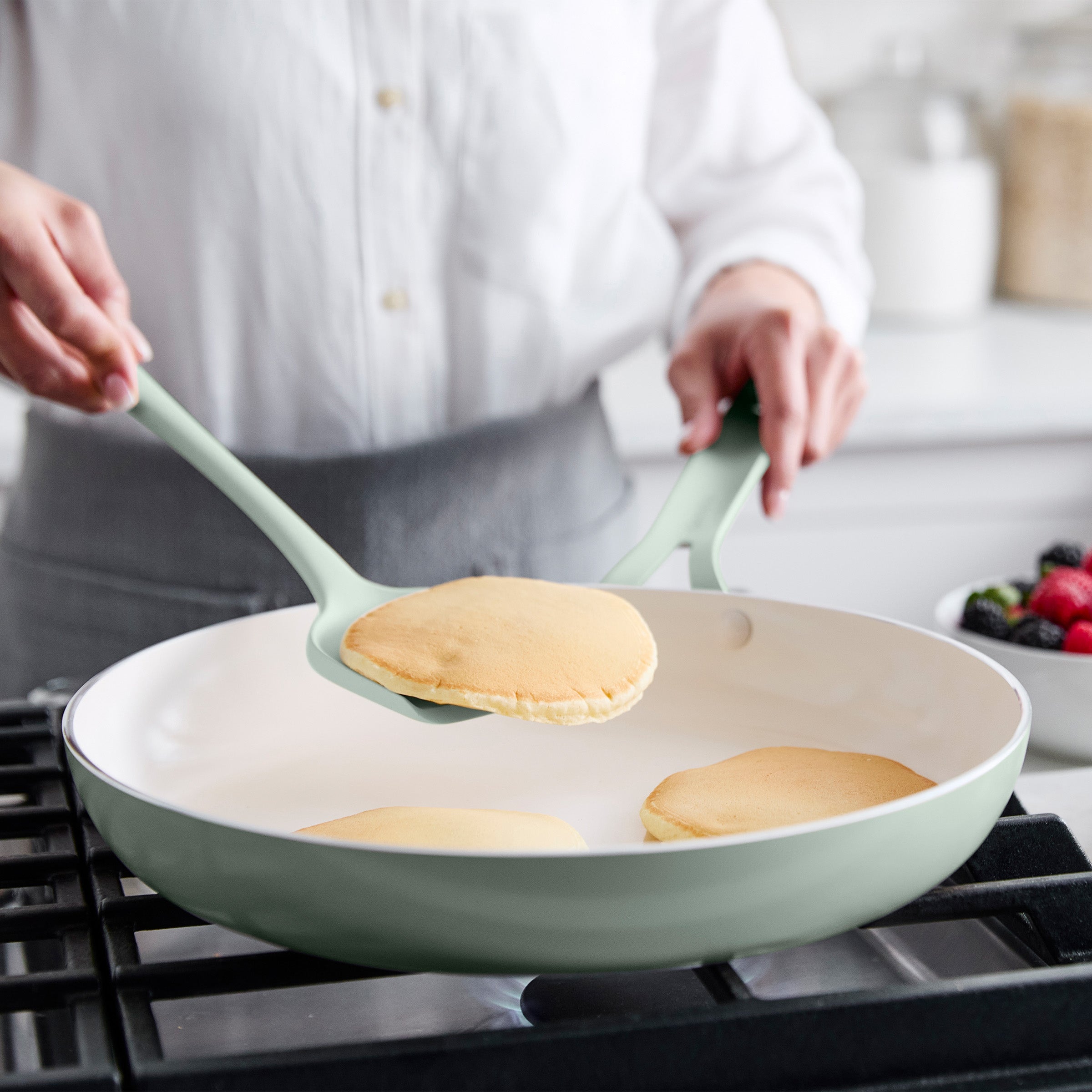 GreenPan Nova Gallery Ceramic Nonstick 12" Frypan, Pistachio