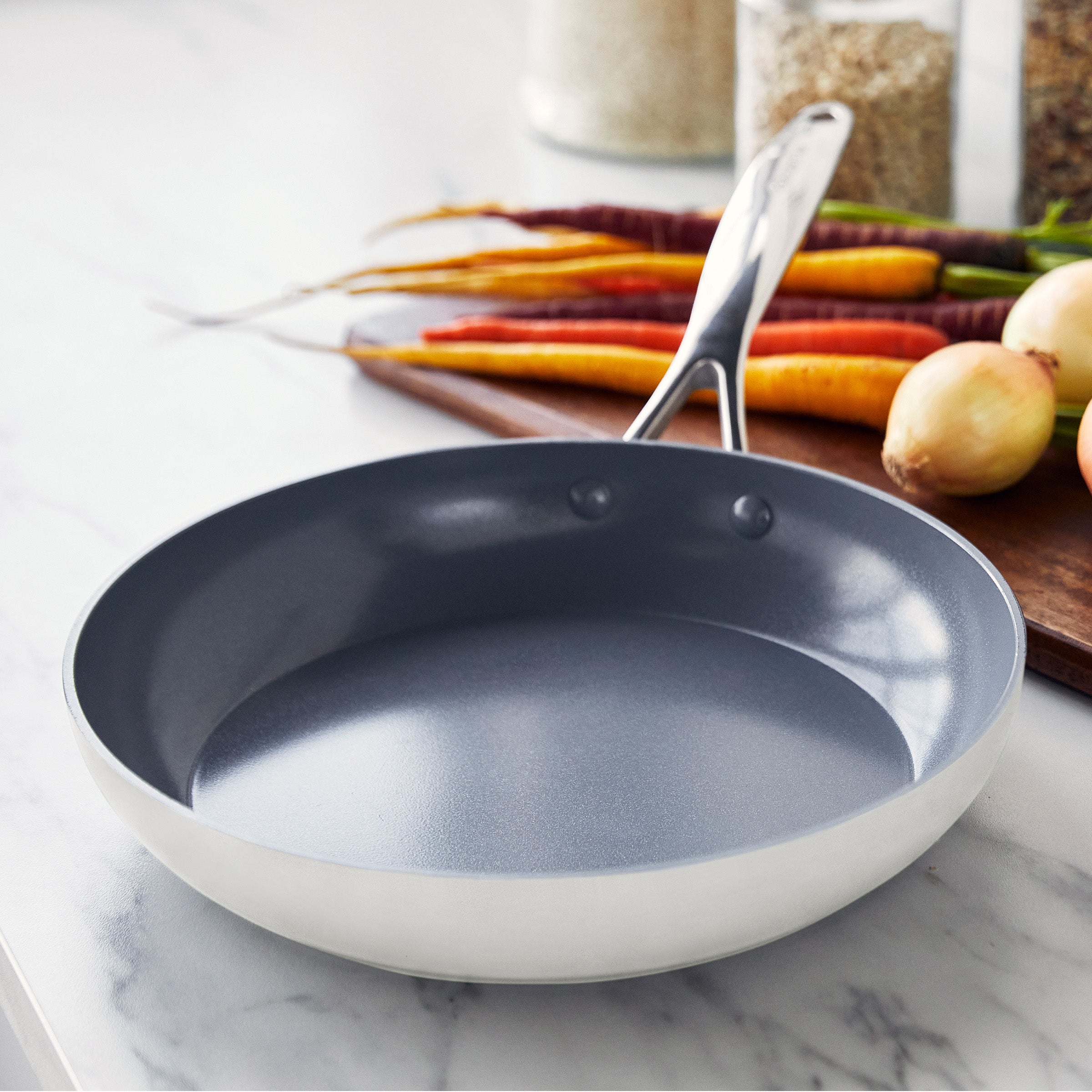 GreenPan Valencia Pro Ceramic Nonstick 9.5" and 11" Frypan Set, Cream
