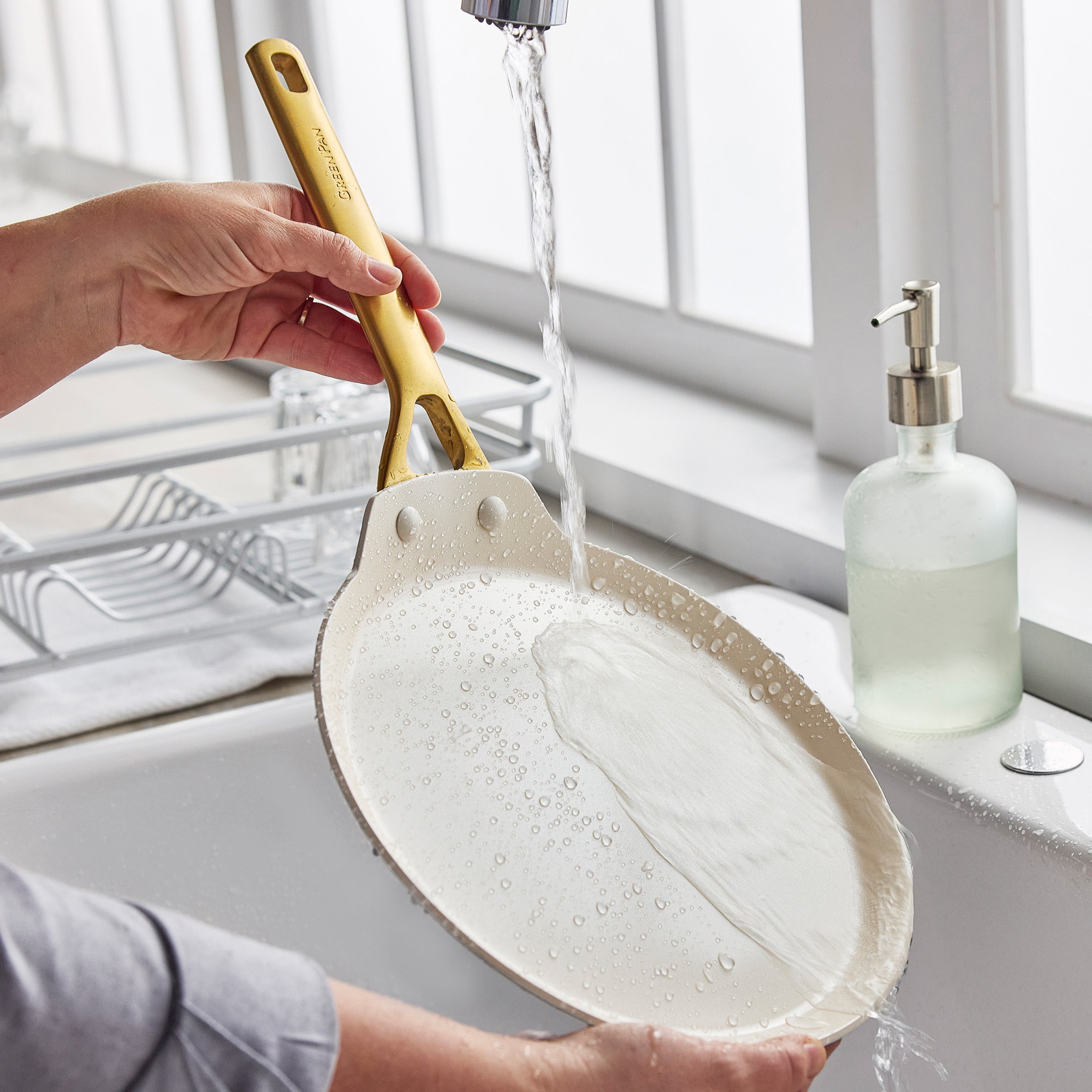 GreenPan Reserve Pro Ceramic Nonstick 10" Crepe Pan | Oyster