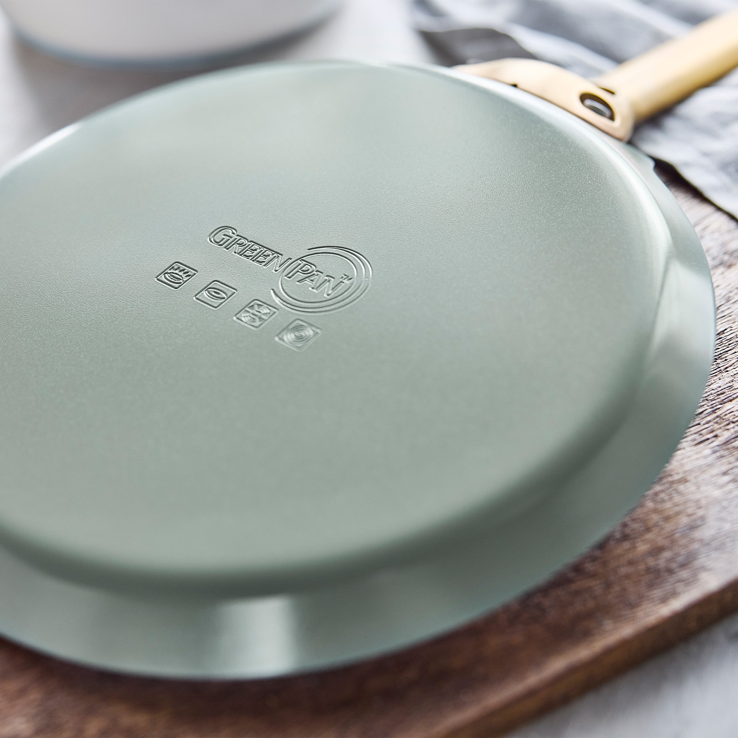 GreenPan Reserve Pro Ceramic Nonstick 10" Crepe Pan, Moss