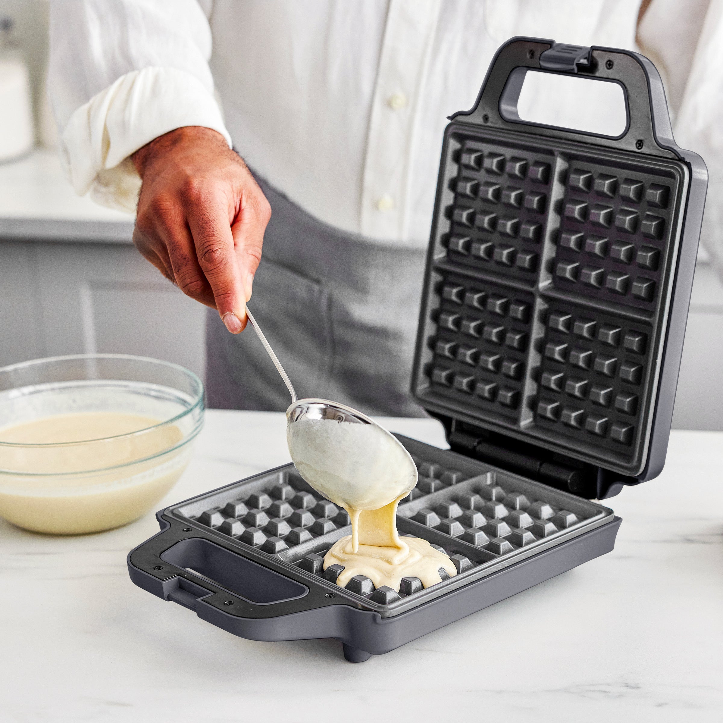 GreenPan Advanced 4-Square Waffle Maker, Graphite